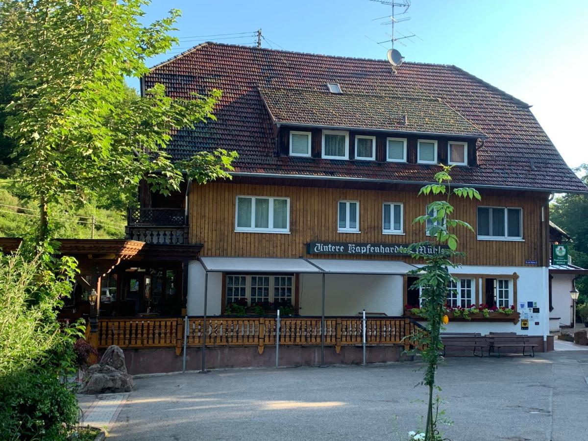 Landhotel Untere Kapfenhardter Mühle Unterreichenbach Exterior foto